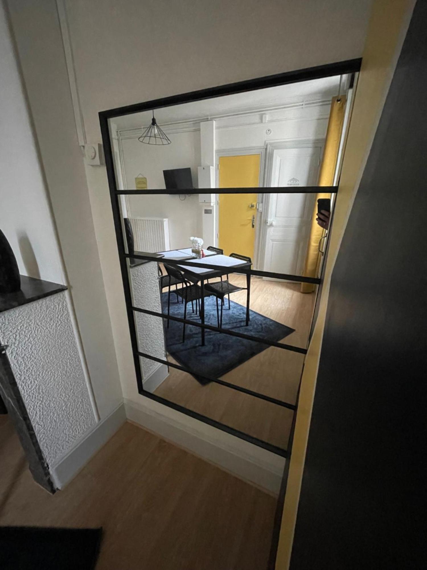 Appartement Atelier Voyageur à Chartres Extérieur photo